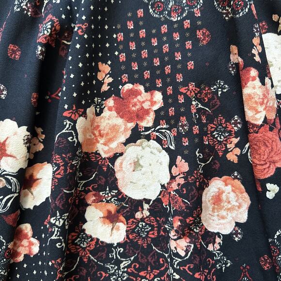 Abercrombie & Fitch long sleeve v-neck flare dress size XSmall, new without tags - Picture 6 of 12